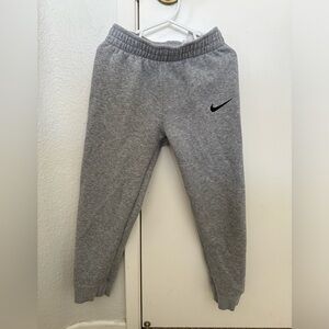 Boys nike sweatpants